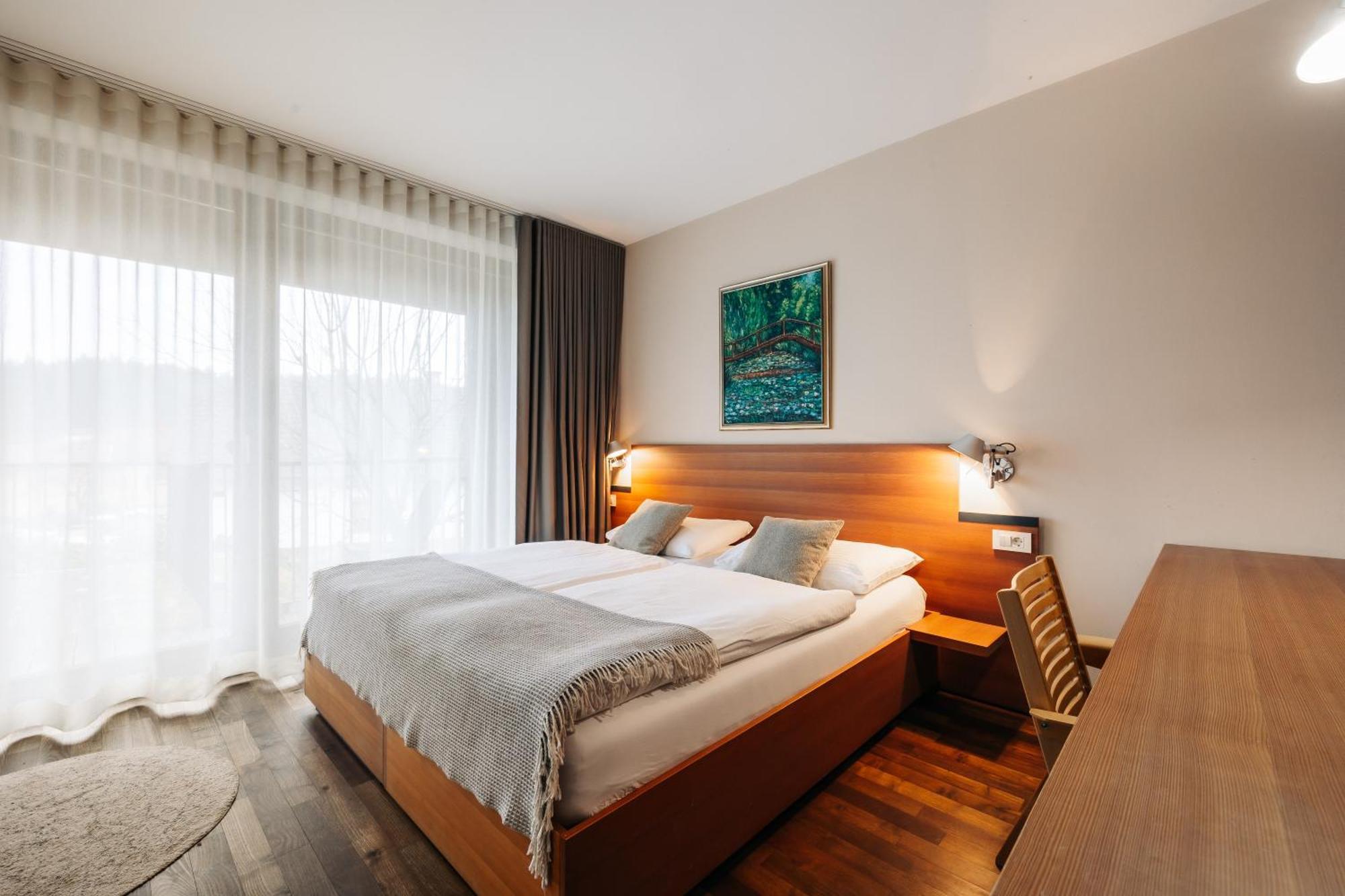 Hotel Rakar Trebnje Extérieur photo